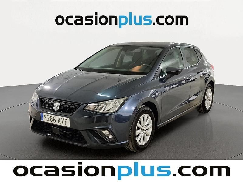 Usado Seat Ibiza Reference 95 CV (69 kW) 2019 Gris Utilitario