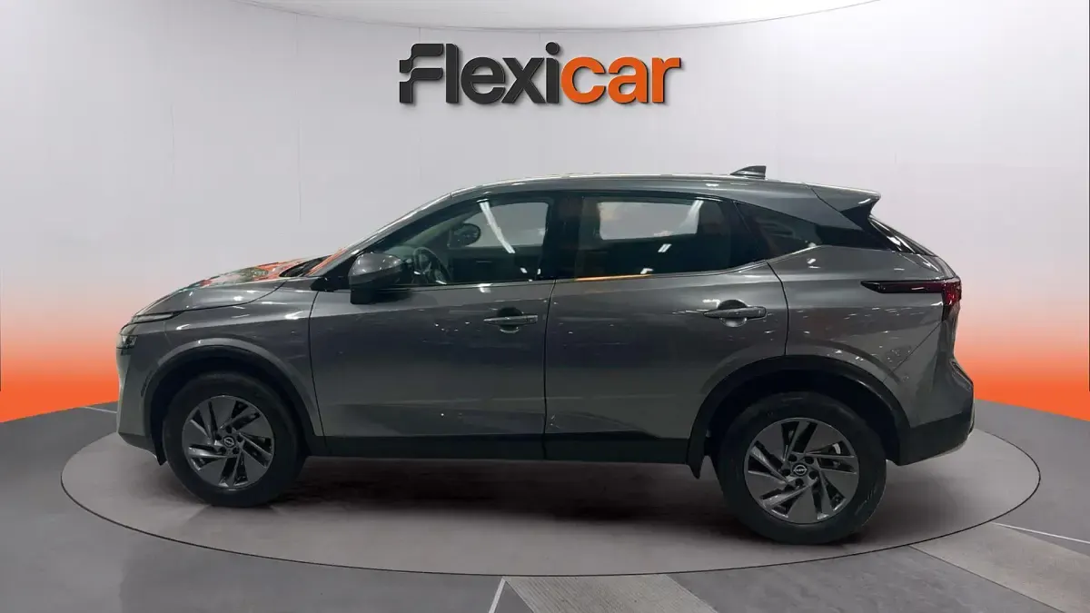 Usado Nissan Qashqai N-Connecta 140 CV (102 kW) 2024 Gris SUV