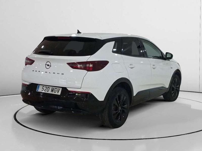 Usado Opel Grandland X GS Line 131 CV (96 kW) 2023 Blanco SUV