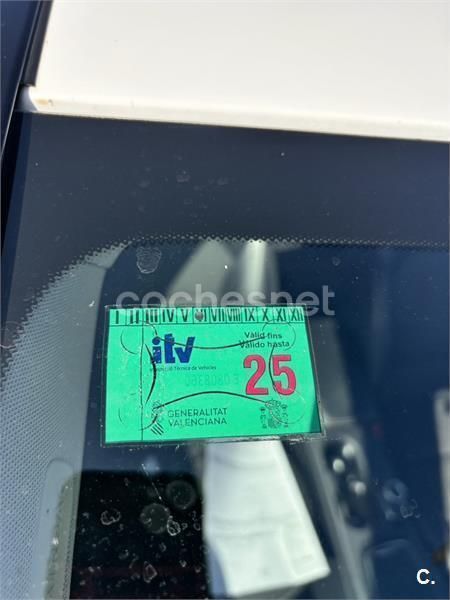 Usado Mercedes B180 109 CV (80 kW) 2015 Blanco Monovolumen