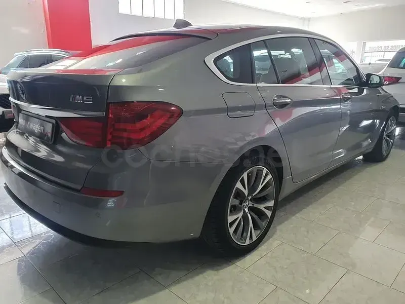 Usado BMW 530 258 CV (189 kW) 2012 Gris / plata Berlina