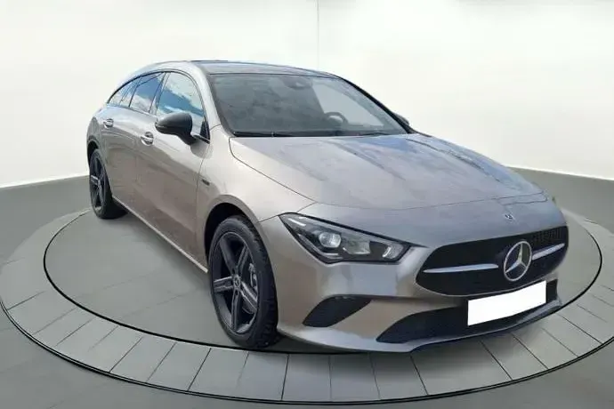 Usado Mercedes CLA250e 218 CV (160 kW) 2020 Gris Coupe