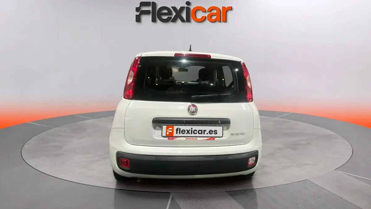 Begagnad Fiat Panda 71 HK (52 kW) 2022 Vit Sedan