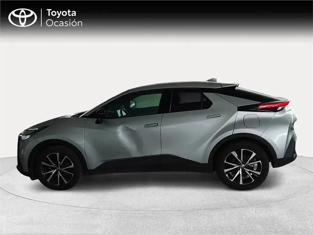 Usado Toyota C-HR Advance 140 CV (102 kW) 2025 Gris SUV