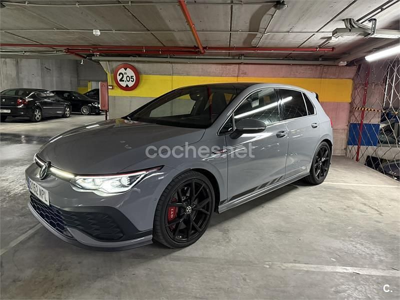 Gris / plata Usado 2024 VW Golf GTI Clubsport Berlina | 45.000 € - Imagen 1/4