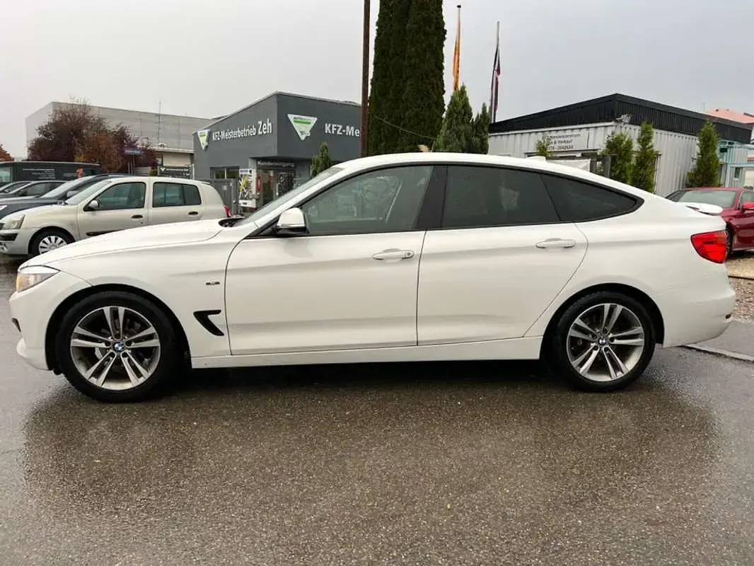 Usado BMW 318 143 CV (105 kW) 2013 Blanco Berlina