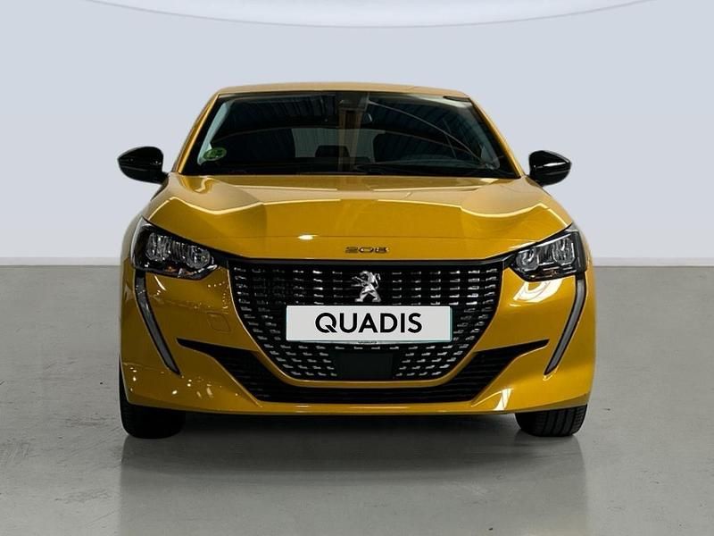 Usado Peugeot 208 Allure 101 CV (74 kW) 2022 Amarillo Utilitario