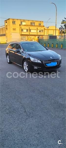 Usado Peugeot 508 SW Access 115 CV (84 kW) 2012 Negro Familiar