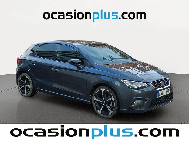 Usado Seat Ibiza FR 150 CV (110 kW) 2024 Gris Utilitario
