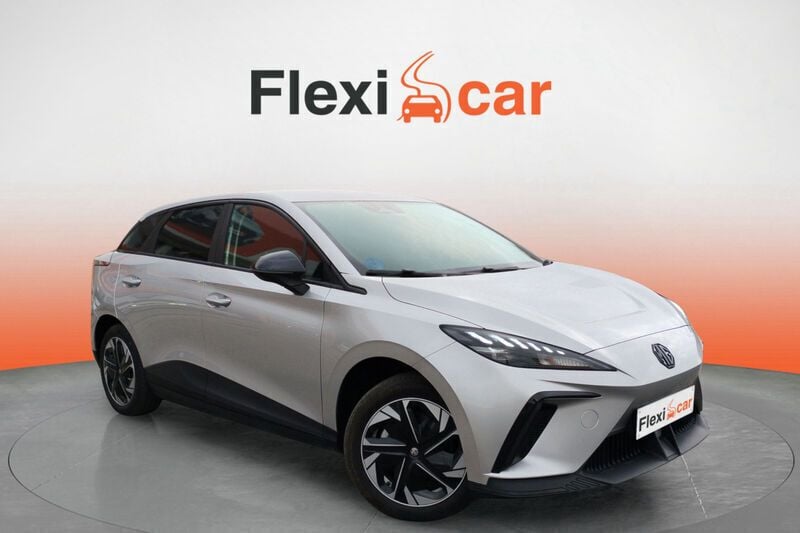 Gris Usado 2024 MG MG4 EV Utilitario | 18.790 € (Precio justo) - Imagen 1/4