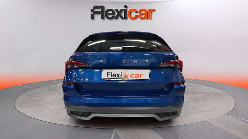 Usado Skoda Kamiq Ambition 151 CV (111 kW) 2022 Azul SUV