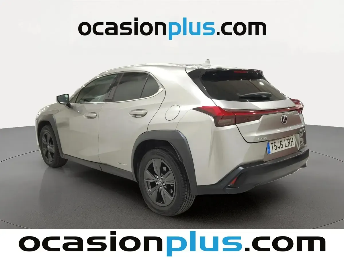 Usado Lexus UX 250h Business Edition 184 CV (135 kW) 2021 Gris SUV