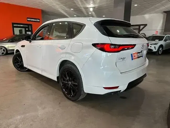 Usado Mazda CX-60 Homura-Line 330 CV (242 kW) 2023 Blanco SUV