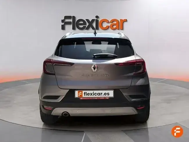Usado Renault Captur Intens 115 CV (84 kW) 2020 Gris SUV