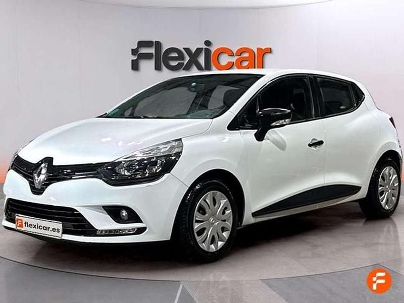 Usado Renault Clio IV Business 75 CV (55 kW) 2019 Blanco Berlina