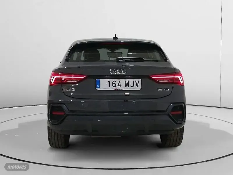 Usado Audi Q5 Sportback Advanced 150 CV (110 kW) 2023 Gris SUV