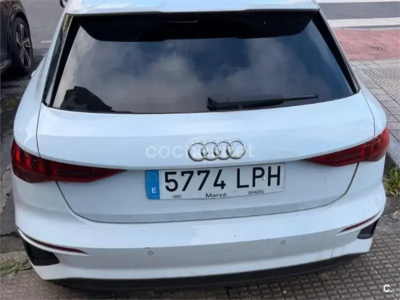 Usado Audi A3 150 CV (110 kW) 2021 Blanco Berlina