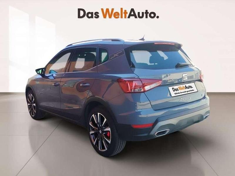Usado Seat Arona FR 116 CV (85 kW) 2024 Gris SUV