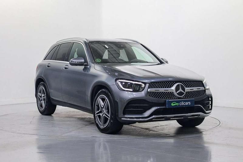 Usado Mercedes GLC300 245 CV (180 kW) 2020 Gris SUV