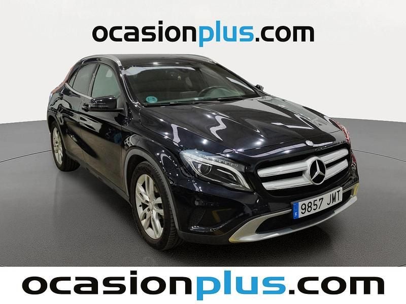 Usado Mercedes GLA220 Urban 177 CV (130 kW) 2016 Negro SUV
