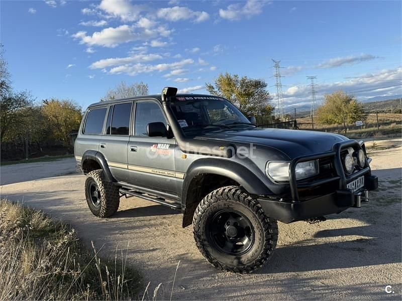Verde Usado 1996 Toyota Land Cruiser Familiar | 28.000 € (Buen precio) - Imagen 1/4