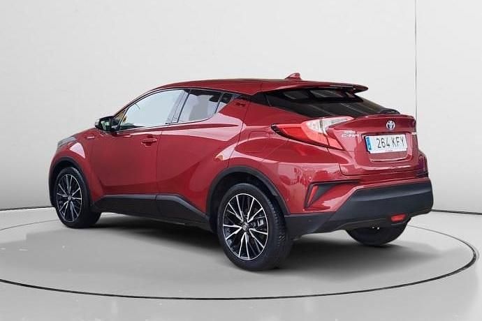 Usado Toyota C-HR Active 122 CV (89 kW) 2017 SUV