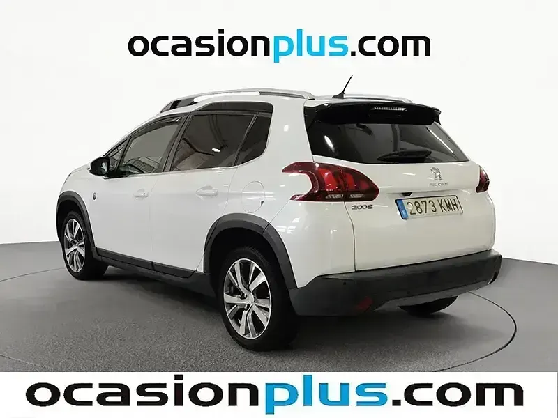 Usado Peugeot 2008 Crossway 120 CV (88 kW) 2018 Blanco SUV