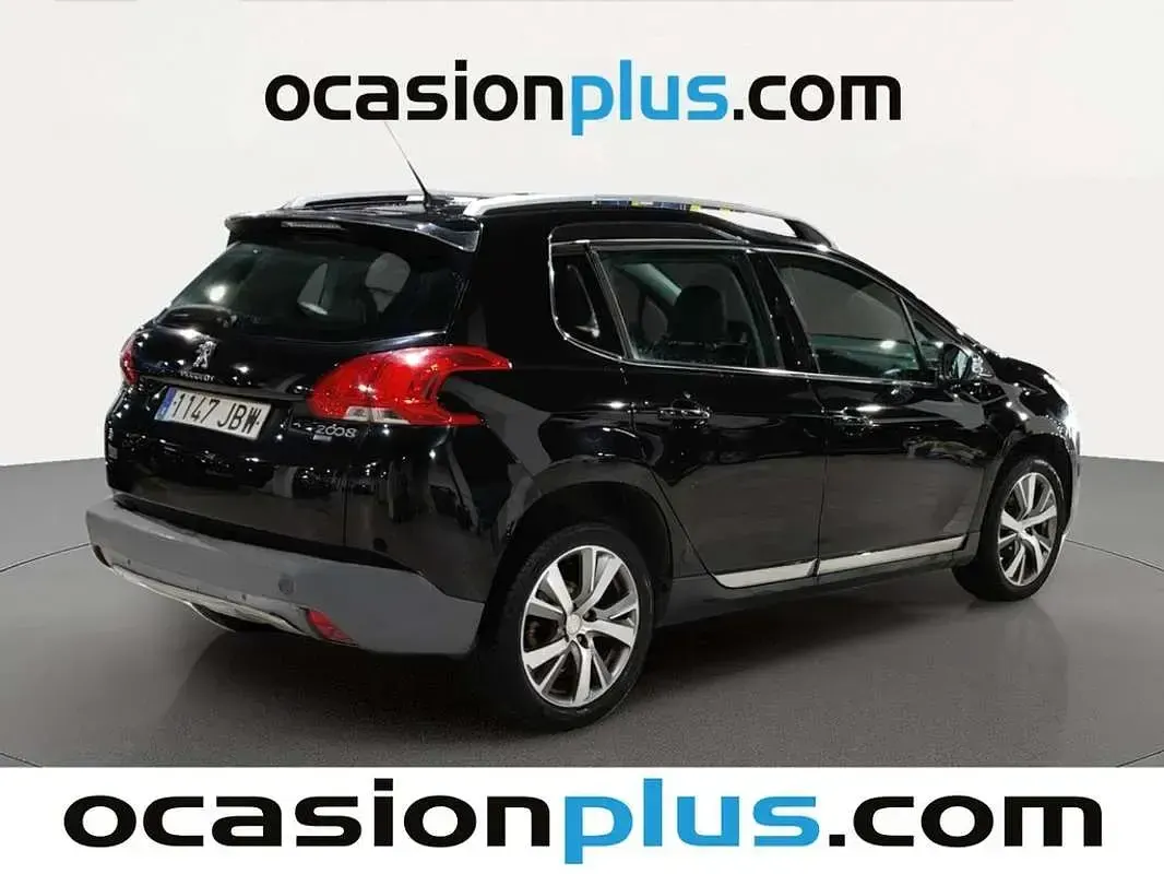 Usado Peugeot 2008 Allure 92 CV (67 kW) 2014 Negro SUV