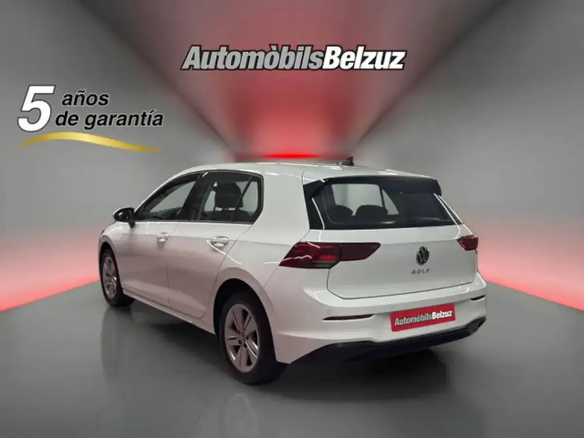Occasion VW Golf VIII 110 ch (80 kW) 2022 Blanc Citadine