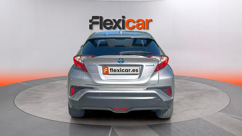 Usado Toyota C-HR Active 122 CV (89 kW) 2019 Gris SUV