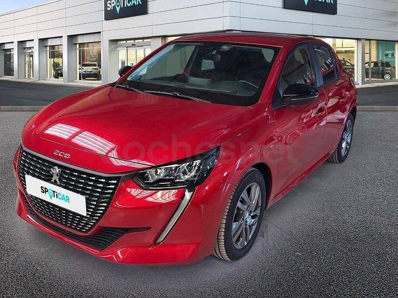 Usado Peugeot 208 Active 100 CV (73 kW) 2021 Rojo Utilitario