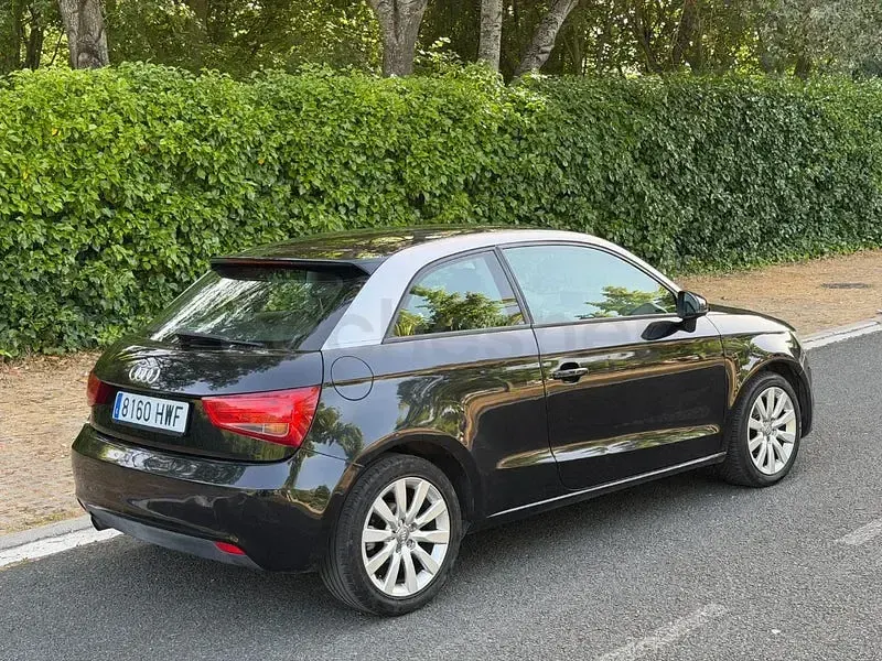 Usado Audi A1 90 CV (66 kW) 2014 Negro Utilitario