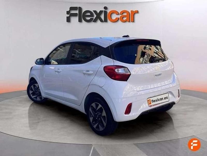 Usado Hyundai i10 67 CV (49 kW) 2024 Blanco Utilitario