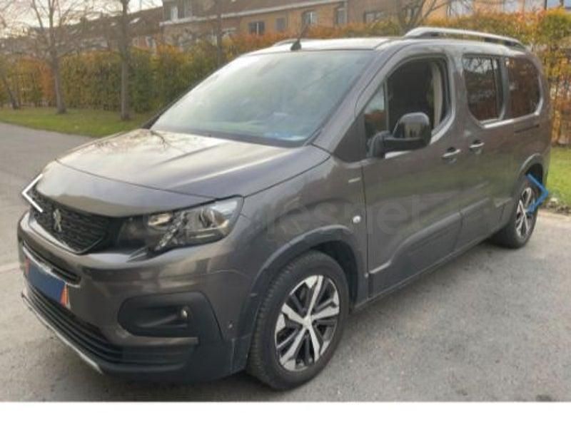 Usado Peugeot Rifter GT 130 CV (95 kW) 2020 Gris / plata Monovolumen