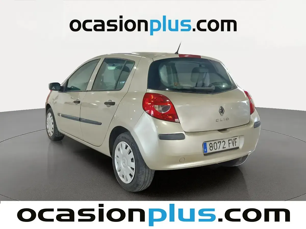 Usado Renault Clio Expression 86 CV (63 kW) 2007 Beige Utilitario