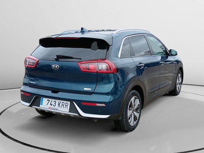 Usado Kia Niro 141 CV (103 kW) 2018 Azul SUV