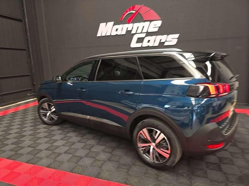 Usado Peugeot 5008 Allure 129 CV (94 kW) 2023 Azul SUV