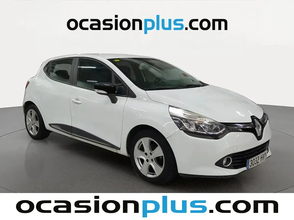 Usado Renault Clio IV Dynamique 90 CV (66 kW) 2014 Blanco Utilitario