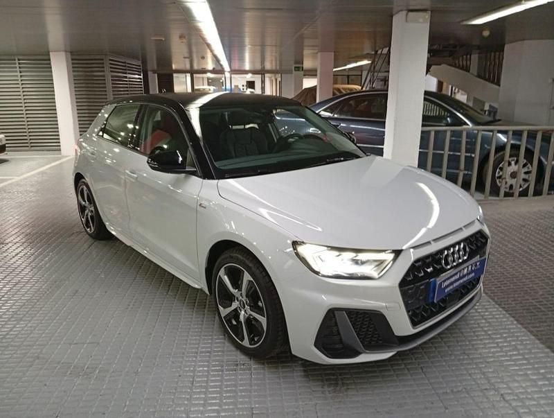 Blanco Nuevo 2026 Audi A1 S-Line Utilitario | 31.900 € - Imagen 1/4