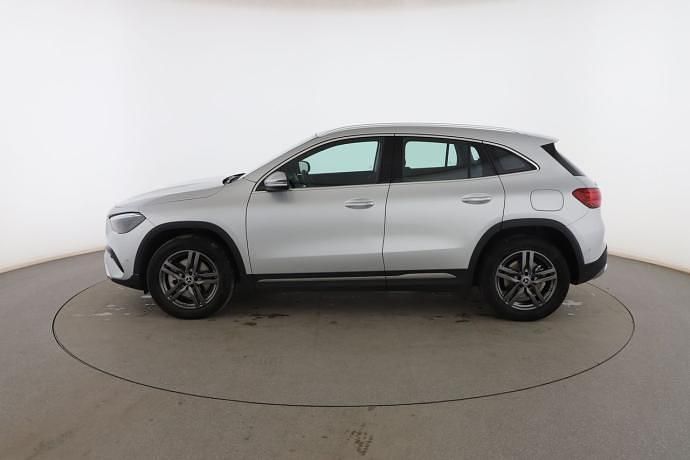 Usado Mercedes GLA250 Progressive 218 CV (160 kW) 2024 SUV