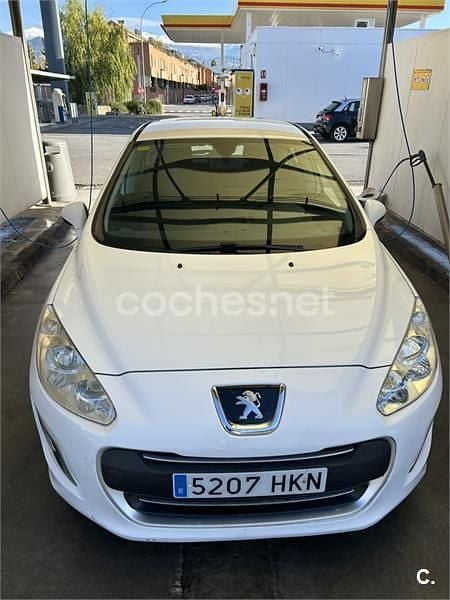 Blanco Usado 2012 Peugeot 308 Business-Line Berlina | 5900 € (Precio justo) - Imagen 1/4