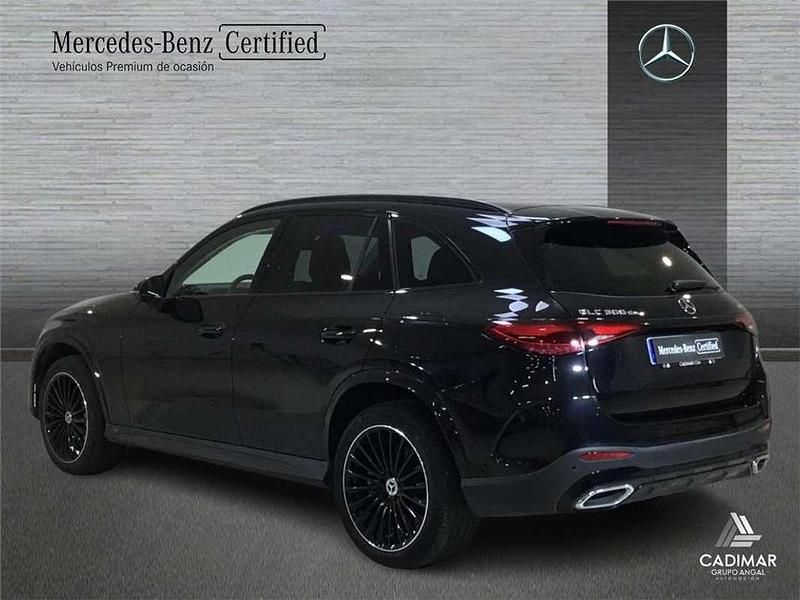 Usado Mercedes GLC300e 333 CV (244 kW) 2024 SUV