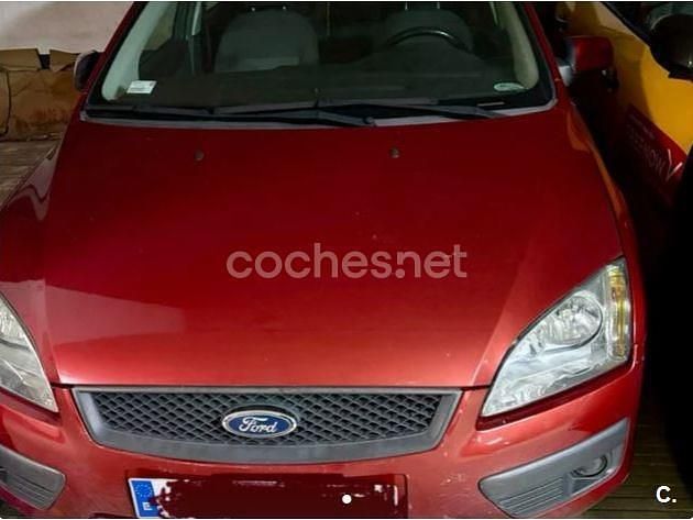 Granate Usado 2007 Ford Focus Trend Berlina | 4500 € (Precio justo) - Imagen 1/1
