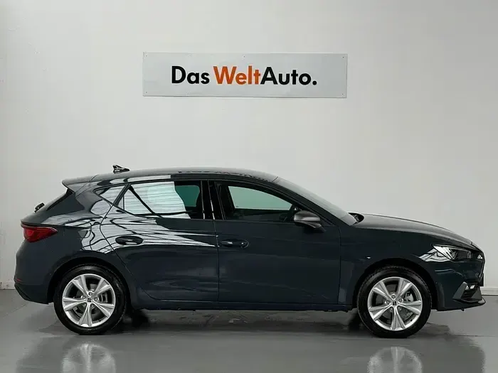 Nuevo Seat Leon FR 204 CV (150 kW) 2026 Azul
