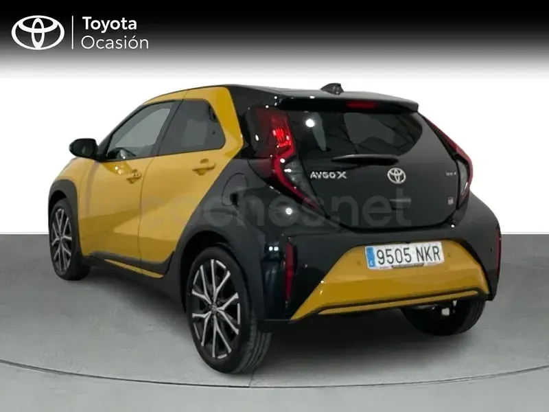 Nuevo Toyota Aygo X Sport 116 CV (85 kW) 2026 Amarillo SUV