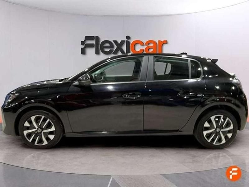 Usado Peugeot 208 Active 102 CV (75 kW) 2024 Negro Utilitario