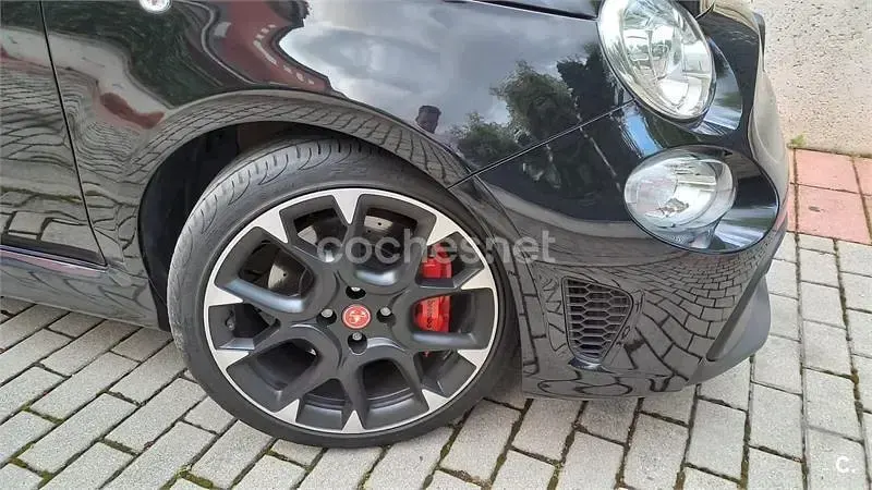 Usado Abarth 595C 180 CV (132 kW) 2021 Negro Descapotable