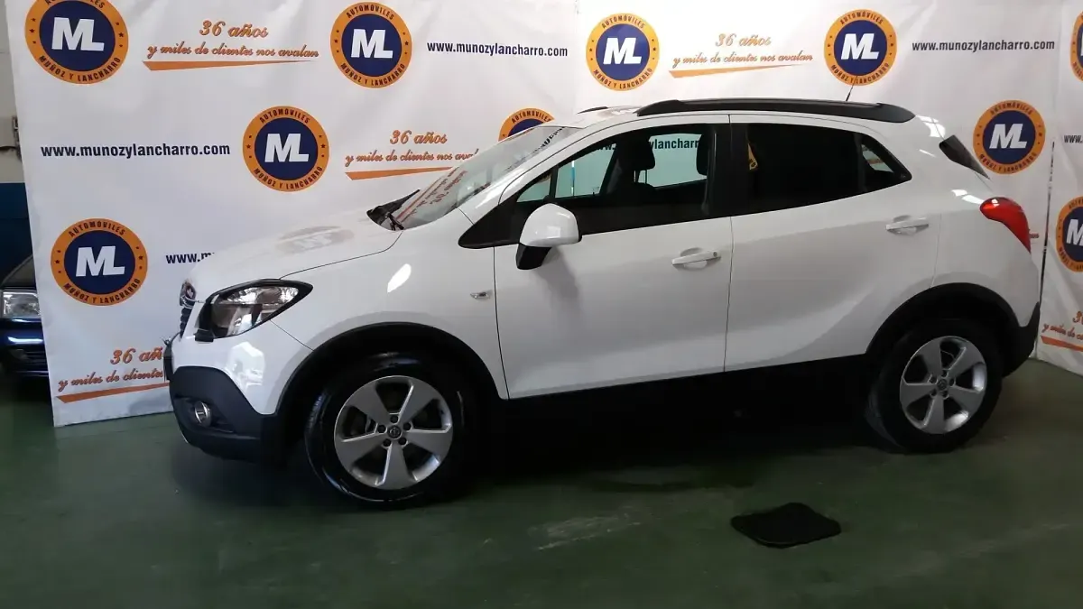 Usado Opel Mokka Selective 136 CV (100 kW) 2015 Blanco SUV