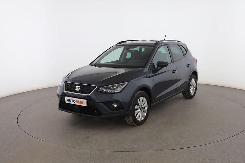 Gris Usado 2019 Seat Arona Style SUV | 13.999 € (Un poco caro) - Imagen 1/3