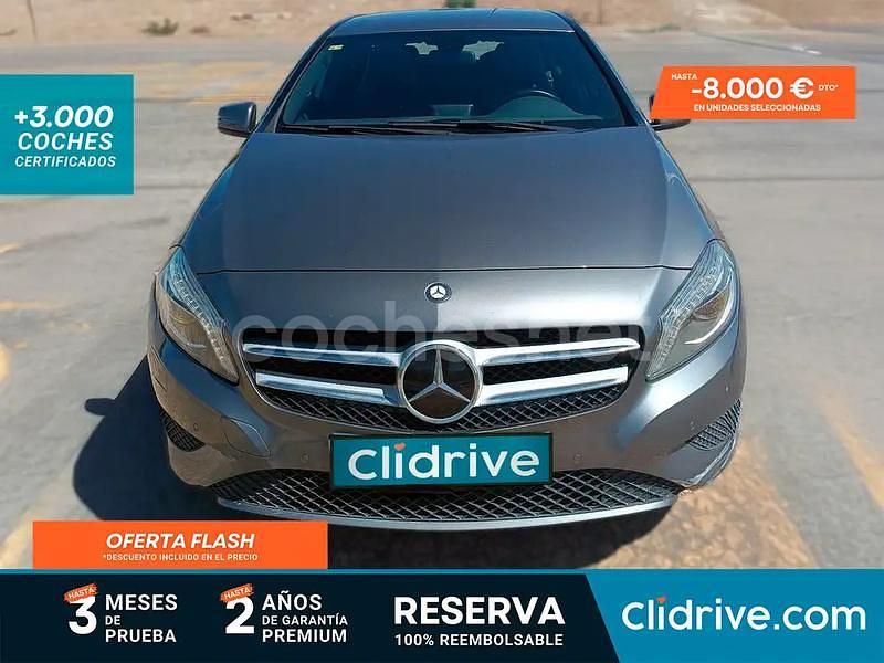 Gris / plata Usado 2015 Mercedes A180 Style Berlina | 9790 € (Precio justo) - Imagen 1/3